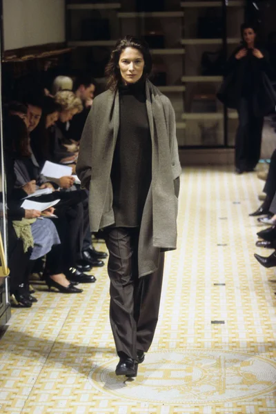 Look 23